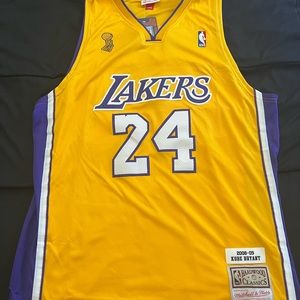 Kobe Bryant Jersey